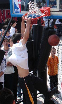 了边路进攻 了边路进攻